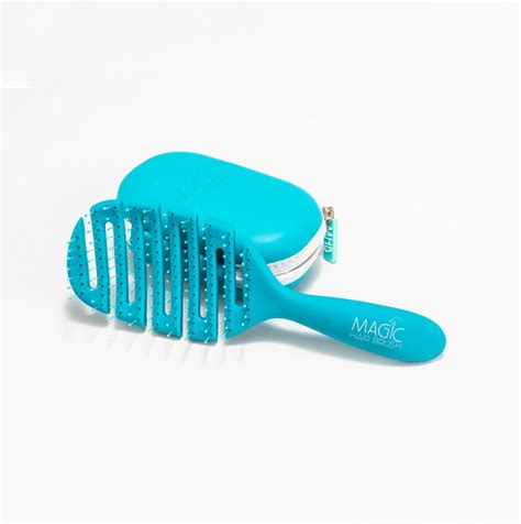 The Secret to Effortless Styling: How a Magic Hair Brush Can Save You Time and Effort